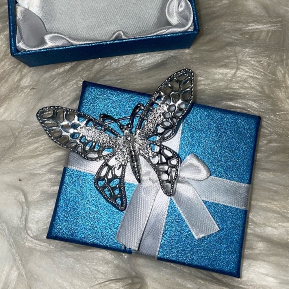 Vintage Silver Butterfly Pin/Hair accessory